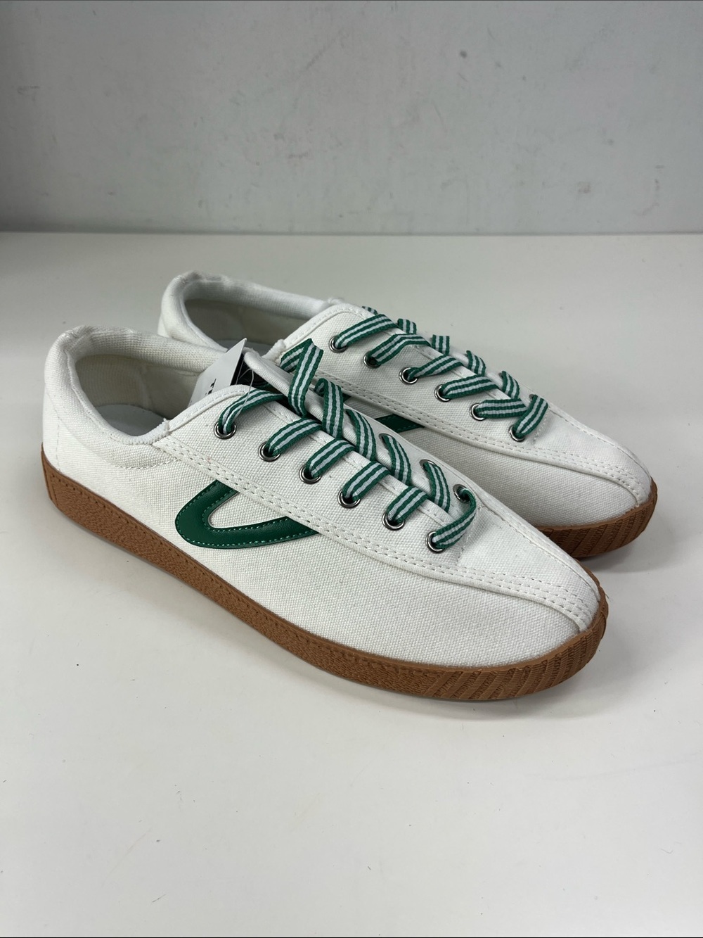 NWT TRETORN Women's Nylite Plus Canvas Sneakers Size 9.5
